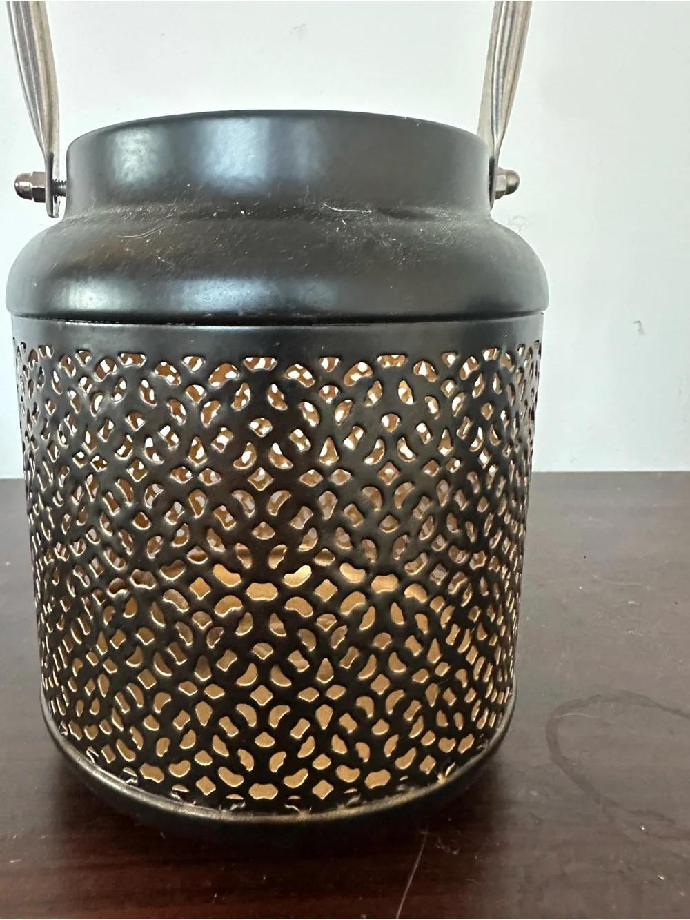 Decorative Fairy Black Metal Lantern with Filigree Pattern and Carry Handle (2)